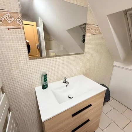 Homestay szállás La Julia Meublee Pres De Paris Corbeil-Essonnes